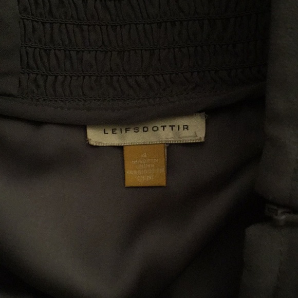 Charcoal pleated skirt in like new condition! - Picture 2 of 3